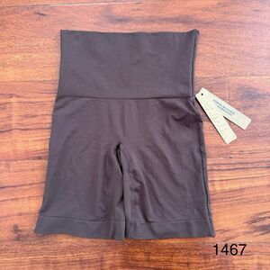 SKIMS SOFT SMOOTHING HIGH WAISTED SHORTS COCOA Brown Size XXS NWT Stretchy